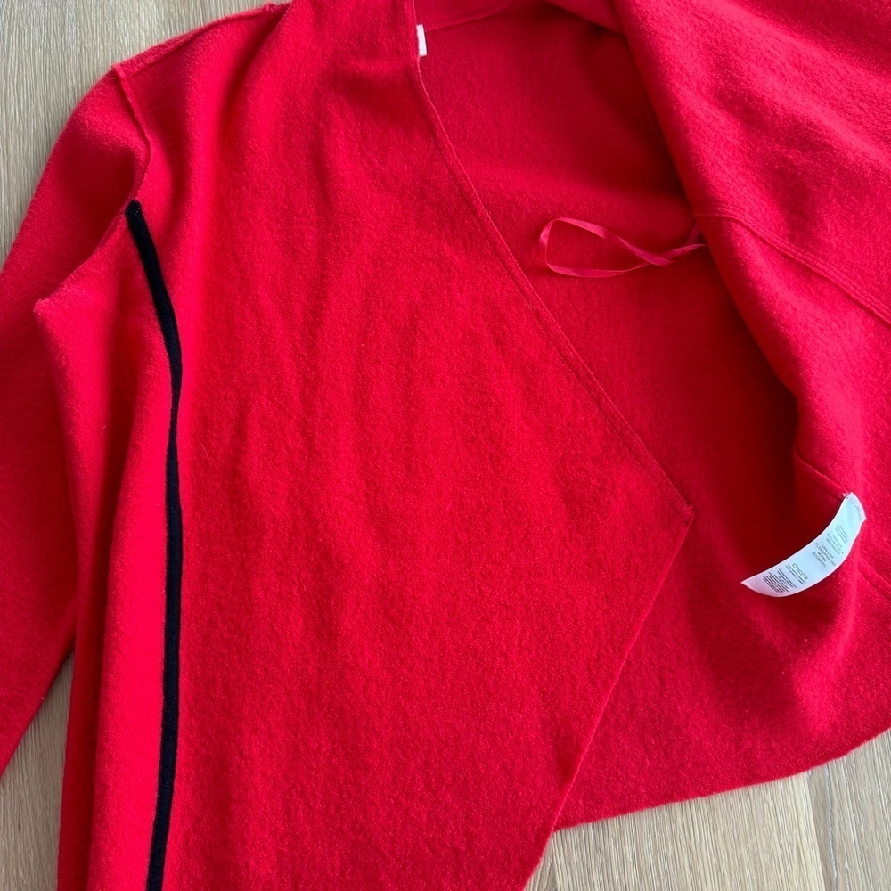 Chico’s Women’s Trimmed Traci Drape-front Cardigan Solid Red Wool Size 2 Sweater - Picture 7 of 12